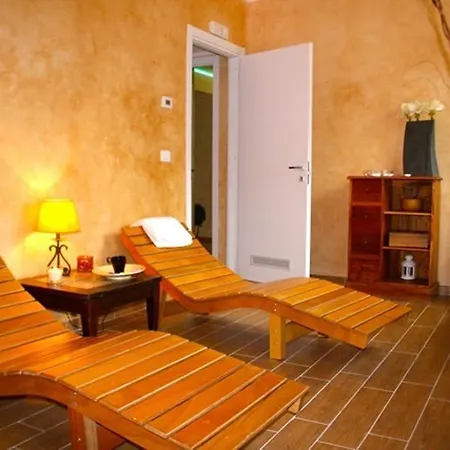 Farm stay Monaco Di Mezzo *