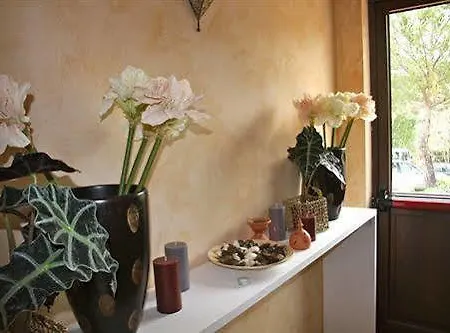 Monaco Di Mezzo Farm stay